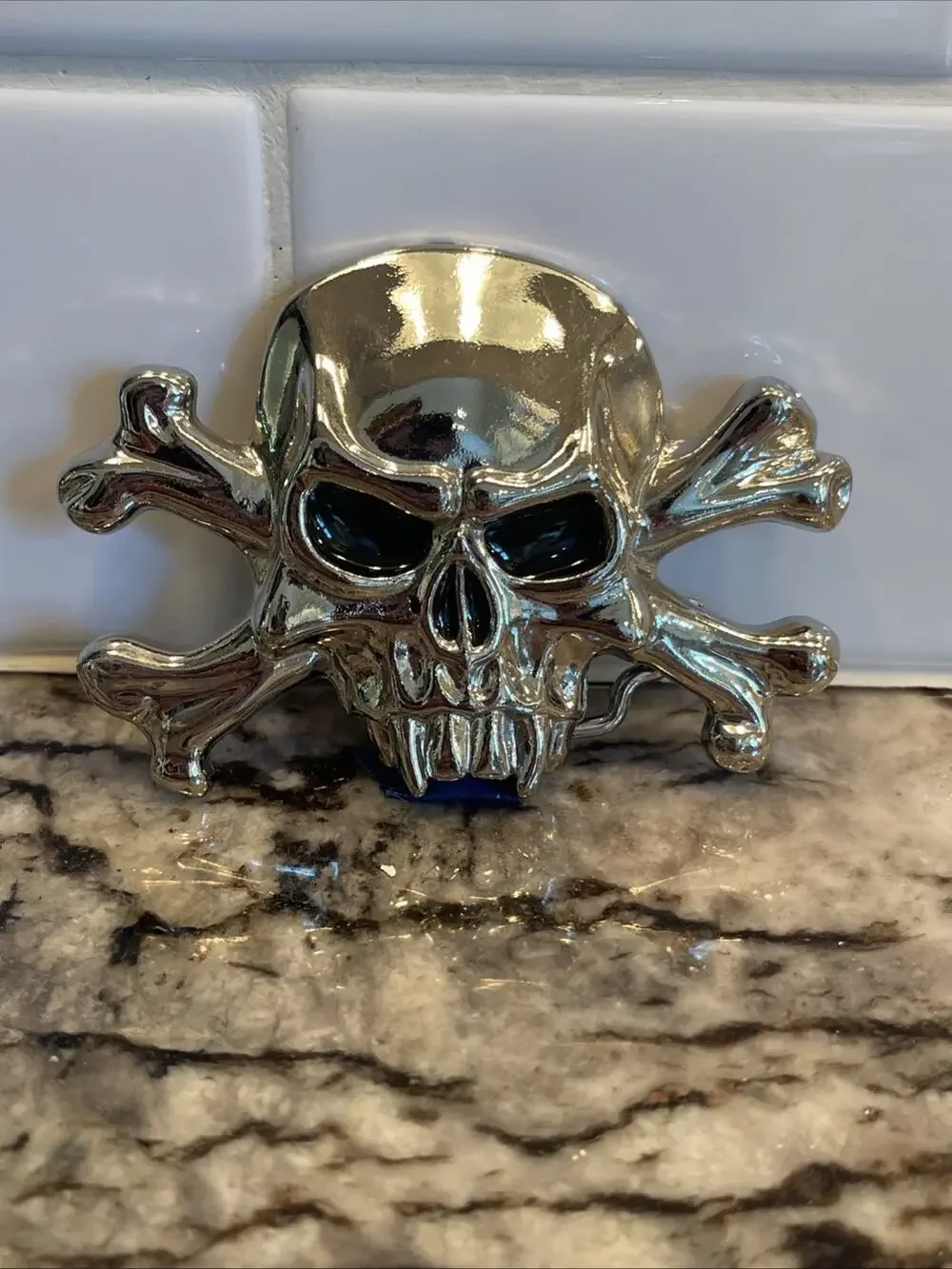 Vintage Silver Tone Belt Buckle Skull & Crossbones Edgy Y2K Glossy Gothic Biker